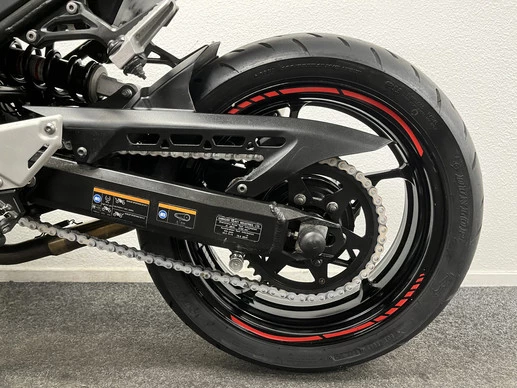Kawasaki Z900 - Afbeelding 19 van 23