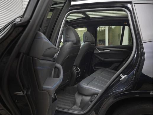 BMW iX3 - Afbeelding 23 van 30