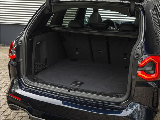 BMW iX3 - Afbeelding 27 van 30