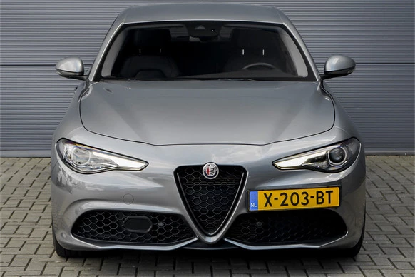 Alfa Romeo Giulia - Afbeelding 13 van 30