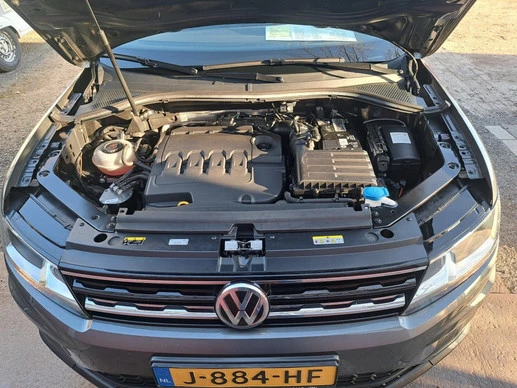 Volkswagen Tiguan - Afbeelding 29 van 30
