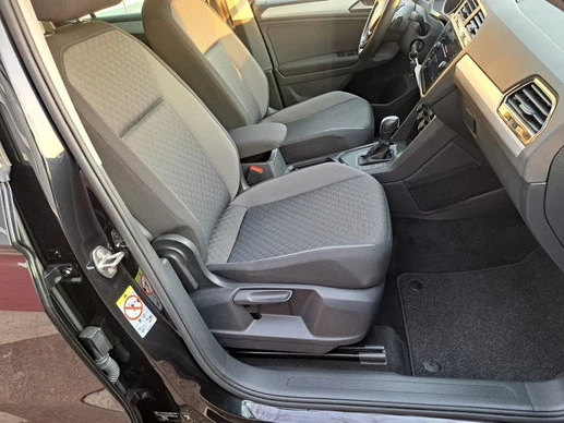 Volkswagen Tiguan - Afbeelding 14 van 30