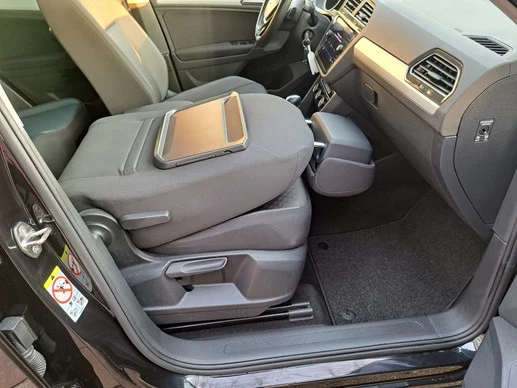 Volkswagen Tiguan - Afbeelding 15 van 30