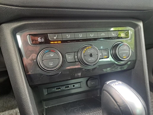 Volkswagen Tiguan - Afbeelding 8 van 30