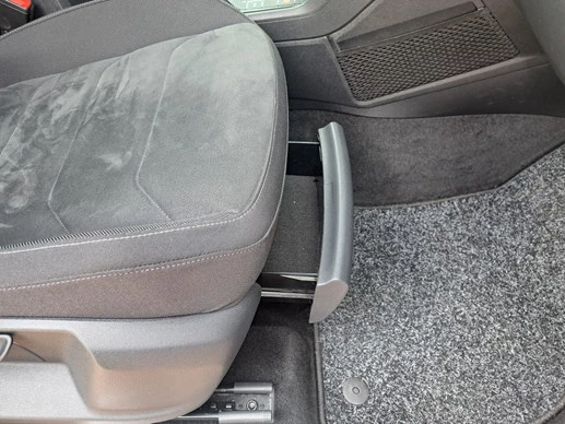 Volkswagen Tiguan - Afbeelding 16 van 30