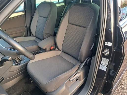 Volkswagen Tiguan - Afbeelding 10 van 30