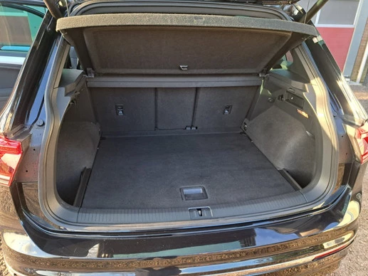 Volkswagen Tiguan - Afbeelding 25 van 30
