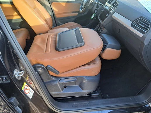 Volkswagen Tiguan - Afbeelding 13 van 30