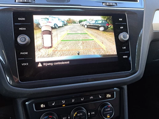Volkswagen Tiguan - Afbeelding 16 van 30