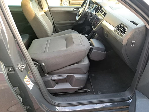 Volkswagen Tiguan - Afbeelding 10 van 29