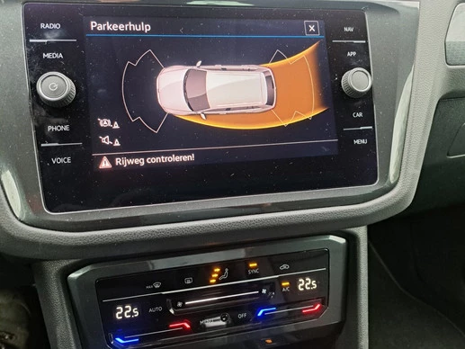 Volkswagen Tiguan - Afbeelding 15 van 29