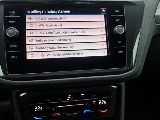Volkswagen Tiguan - Afbeelding 18 van 29