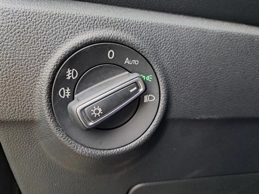 Volkswagen T-Roc - Afbeelding 16 van 26