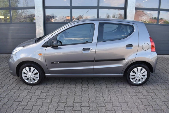 Suzuki Alto - Afbeelding 2 van 23