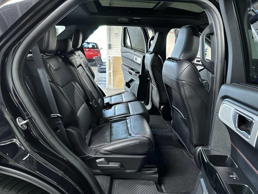 Ford Explorer - Afbeelding 11 van 30