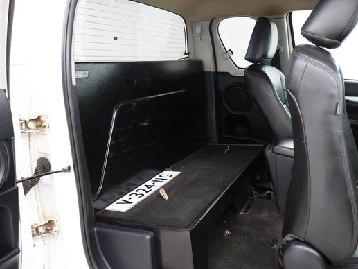 Toyota Hilux - Afbeelding 8 van 29