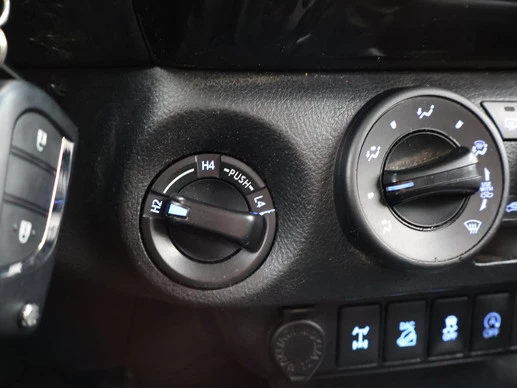 Toyota Hilux - Afbeelding 18 van 29