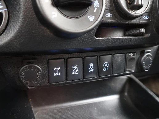 Toyota Hilux - Afbeelding 19 van 29