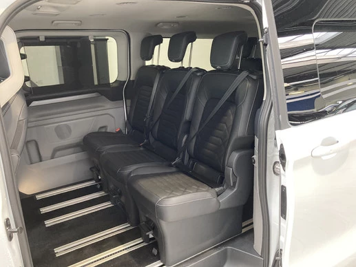 Ford Tourneo Custom - Afbeelding 12 van 30