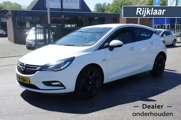 Opel Astra - Afbeelding 1 van 30