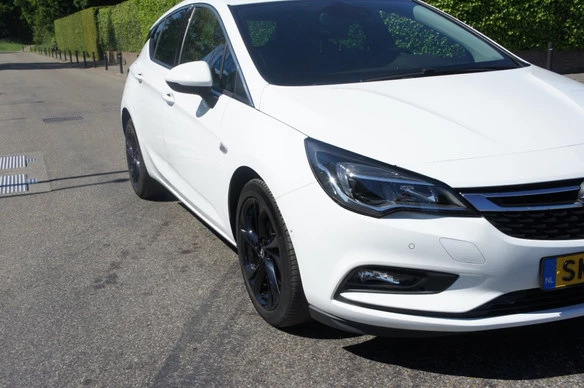 Opel Astra - Afbeelding 22 van 30