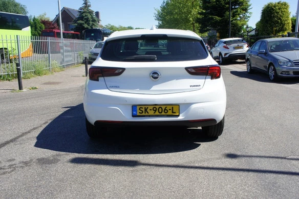 Opel Astra - Afbeelding 24 van 30