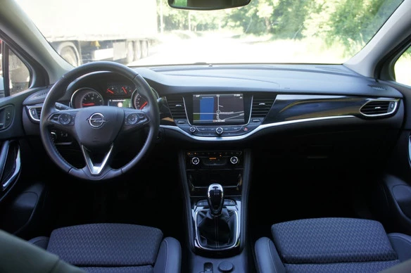 Opel Astra - Afbeelding 30 van 30