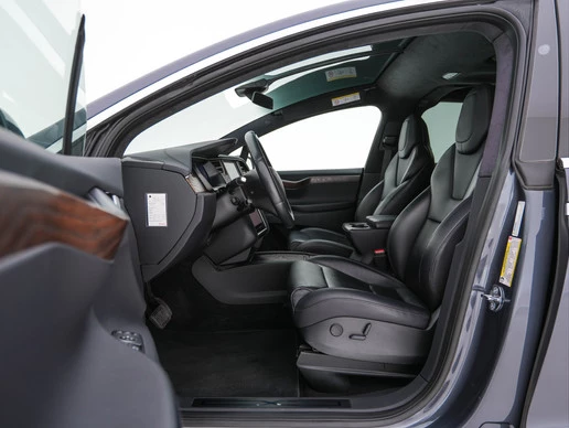 Tesla Model X - Afbeelding 8 van 30