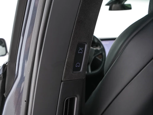 Tesla Model X - Afbeelding 23 van 30