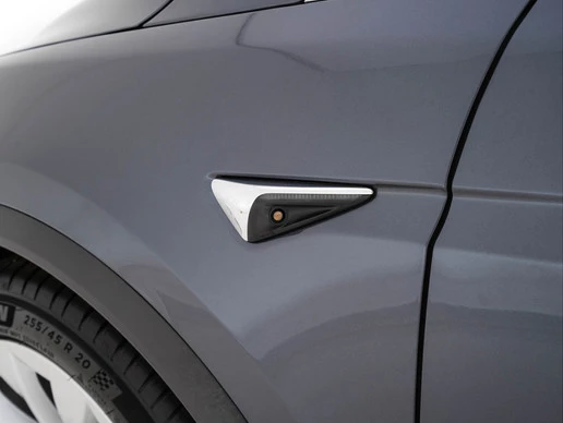 Tesla Model X - Afbeelding 28 van 30