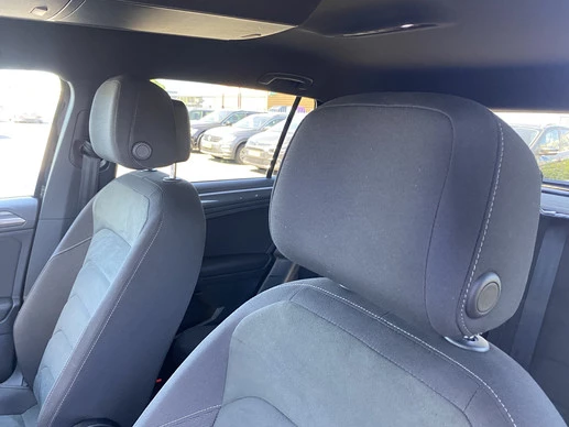 Volkswagen Tiguan - Afbeelding 17 van 30