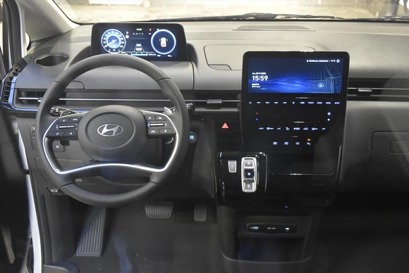 Hyundai Staria - Afbeelding 10 van 20