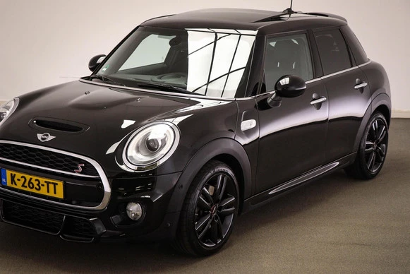 MINI Cooper S - Afbeelding 18 van 30