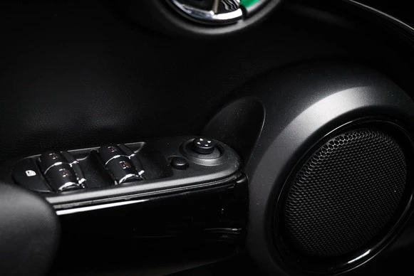 MINI Cooper S - Afbeelding 27 van 30