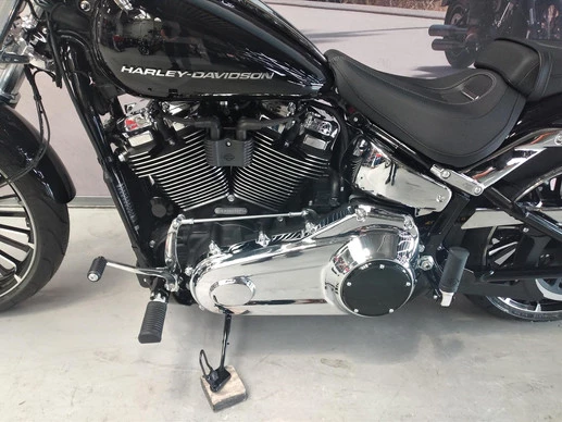 Harley-Davidson Breakout - Afbeelding 7 van 10