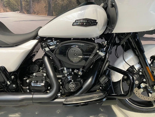 Harley-Davidson Road Glide - Afbeelding 6 van 14
