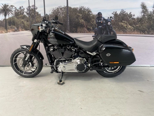 Harley-Davidson Sport Glide - Afbeelding 2 van 13