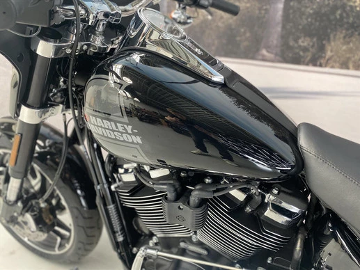 Harley-Davidson Sport Glide - Afbeelding 9 van 13