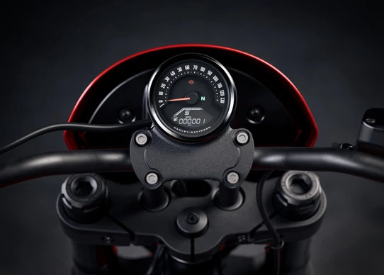 Harley-Davidson Low Rider - Afbeelding 5 van 20