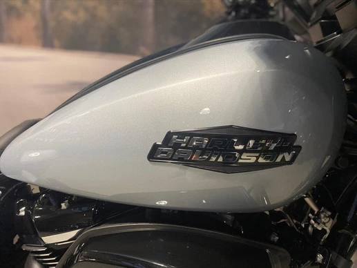 Harley-Davidson Street Glide - Afbeelding 7 van 9