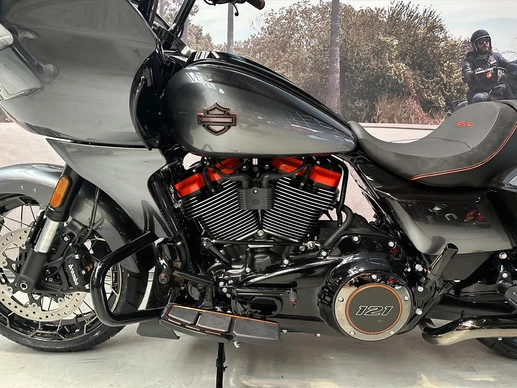 Harley-Davidson Road Glide - Afbeelding 7 van 10