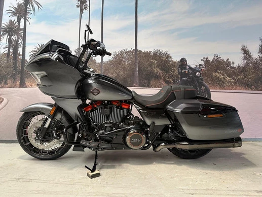 Harley-Davidson Road Glide - Afbeelding 2 van 10