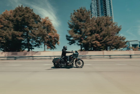 Harley-Davidson Low Rider - Afbeelding 4 van 17