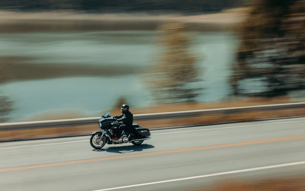 Harley-Davidson Street Glide - Afbeelding 17 van 24