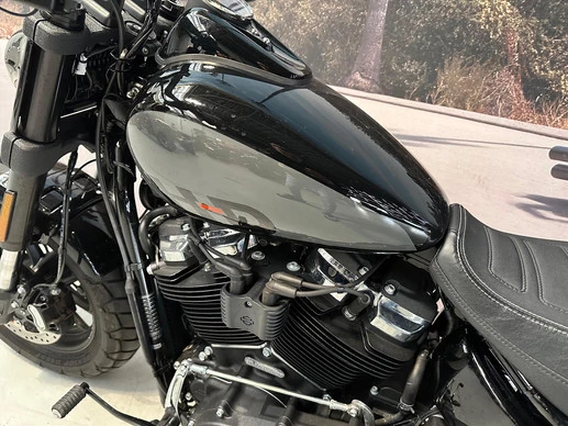 Harley-Davidson Fat Bob - Afbeelding 8 van 10