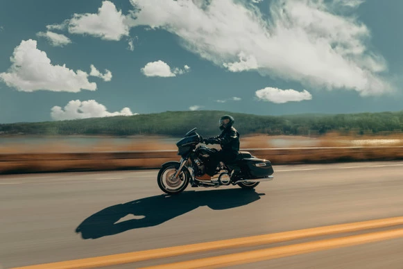 Harley-Davidson Street Glide - Afbeelding 18 van 24