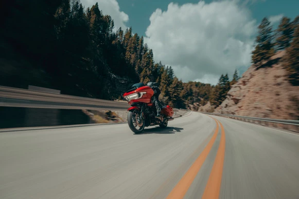 Harley-Davidson Road Glide - Afbeelding 27 van 29