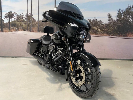 Harley-Davidson Street Glide - Afbeelding 3 van 11