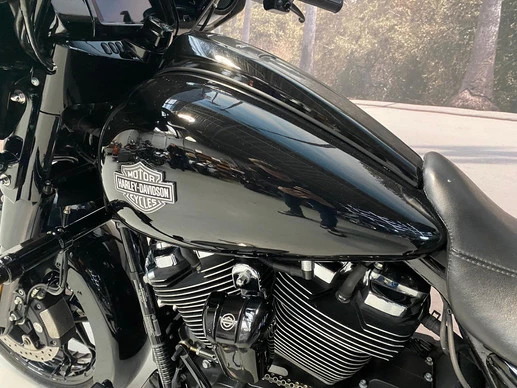 Harley-Davidson Street Glide - Afbeelding 5 van 11
