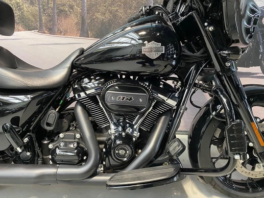 Harley-Davidson Street Glide - Afbeelding 9 van 11